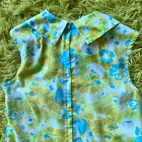 Vintage Floral Playsuit / Romper W/ Peter Pan Collar - Picture 9 of 14